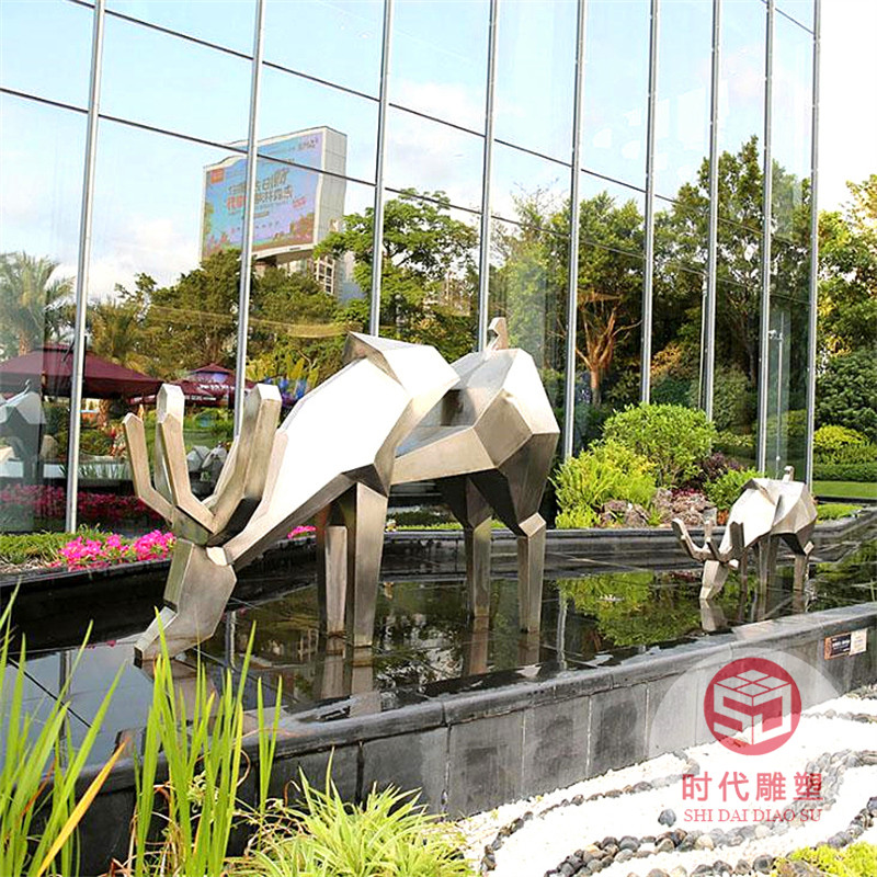 大型不銹鋼雕塑定制工廠戶外園林售樓處鏡面金屬景觀校園落地擺件